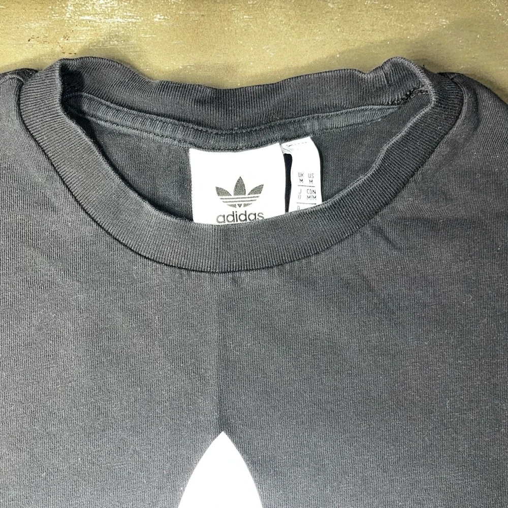 Adidas Black White Logo Short Sleeve Tee Shirt Men’s Medium EUC